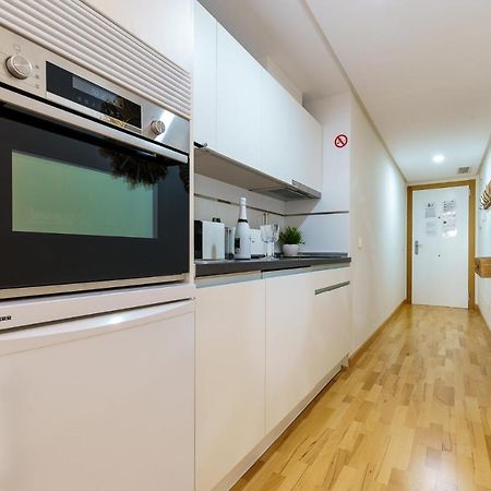 Malagasuite Cozy Center Apartment & Parking Екстер'єр фото