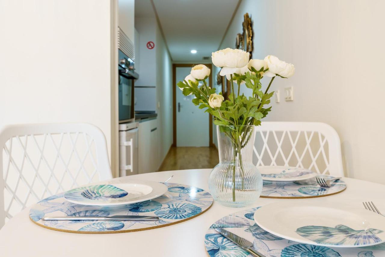 Malagasuite Cozy Center Apartment & Parking Екстер'єр фото
